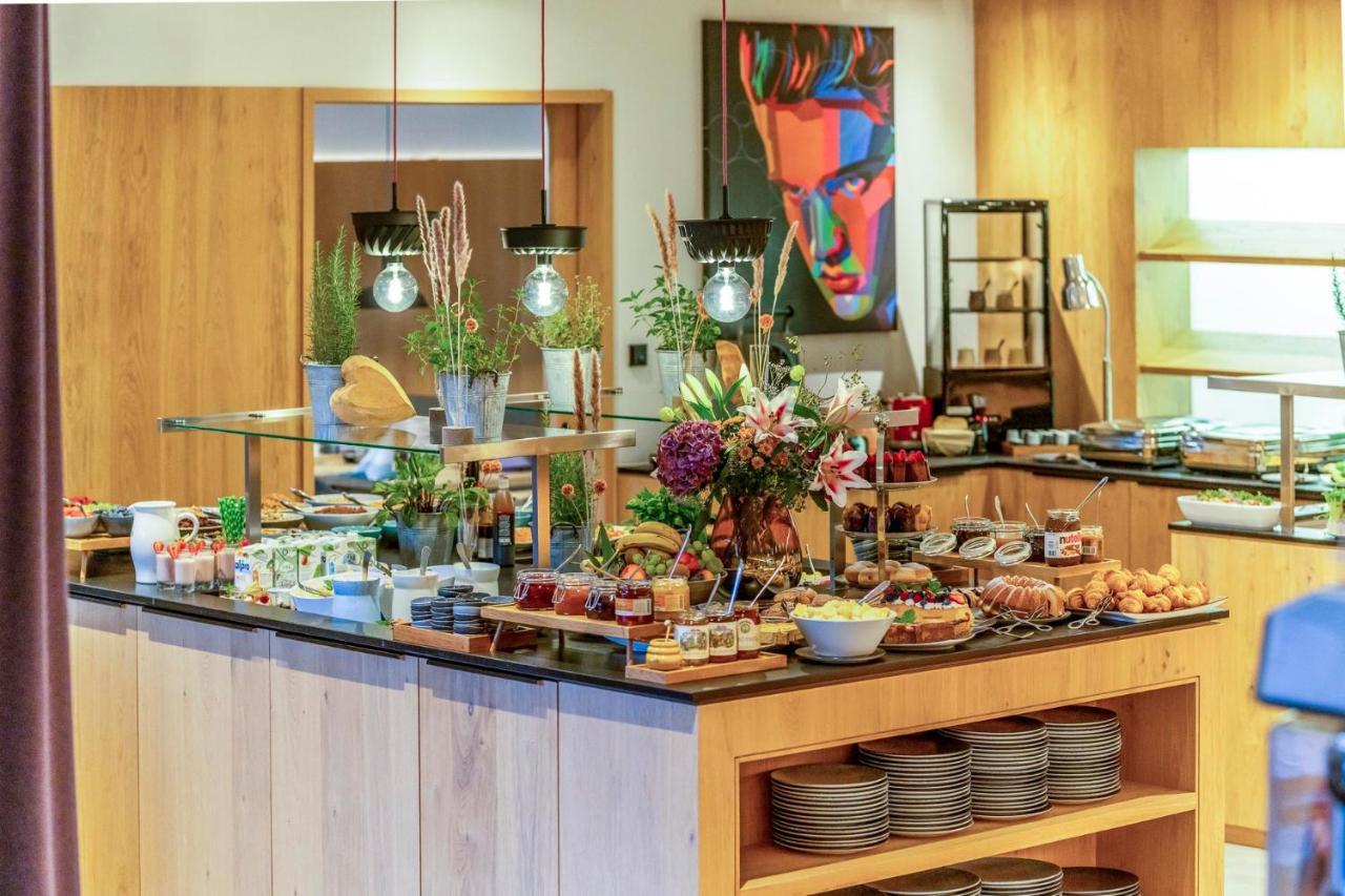 Hotel Morgenzeit -Natuerlich.Bed&Brunch Maria Alm am Steinernen Meer Luaran gambar